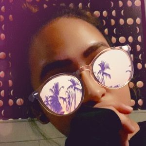 Meet your Posher, Itzel